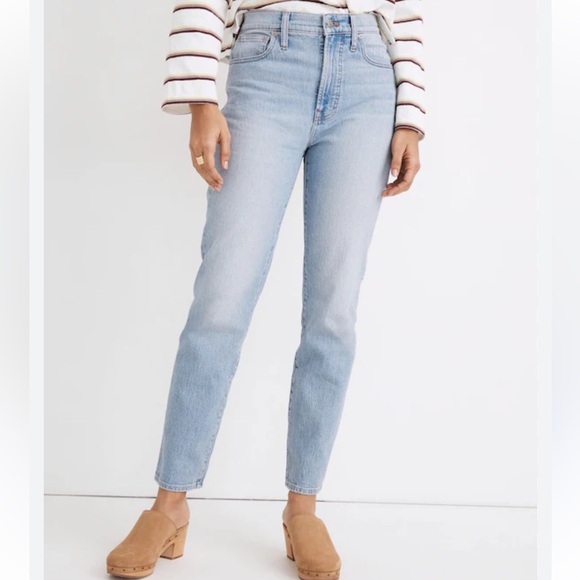 Madewell Pants - Madewell The Perfect Vintage Jean in Fiore light Wash high waisted